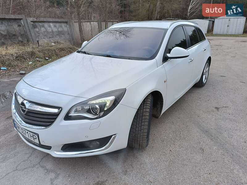 Універсал Opel Insignia 2015 в Коростишеві