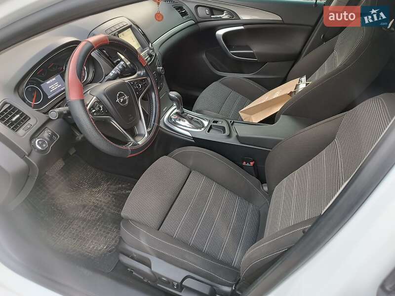 Універсал Opel Insignia 2015 в Коростишеві