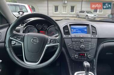 Ліфтбек Opel Insignia 2012 в Вишневому