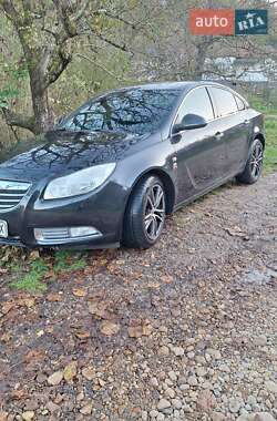 Седан Opel Insignia 2011 в 