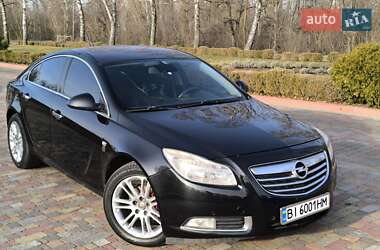 Ліфтбек Opel Insignia 2010 в Миргороді