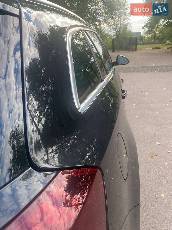 Універсал Opel Insignia 2013 в Черкасах