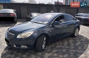 Седан Opel Insignia 2009 в Івано-Франківську