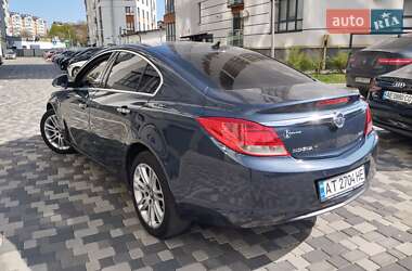 Седан Opel Insignia 2009 в Івано-Франківську