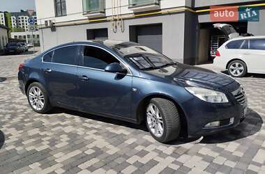 Седан Opel Insignia 2009 в Івано-Франківську