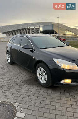 Універсал Opel Insignia 2010 в Львові