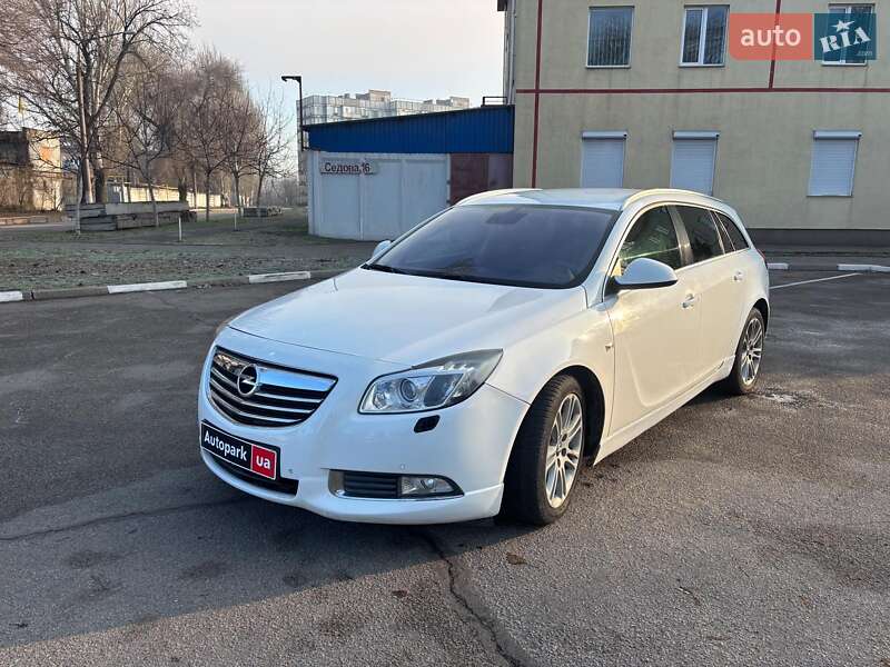 Универсал Opel Insignia 2011 в Запорожье