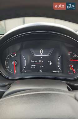 Универсал Opel Insignia 2014 в 