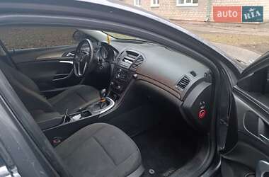 Лифтбек Opel Insignia 2009 в 