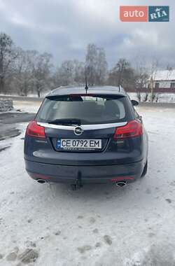 Универсал Opel Insignia 2010 в Вижнице