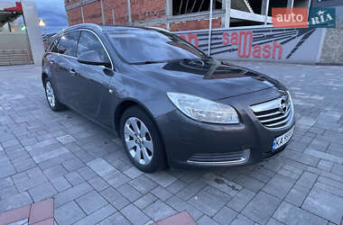 Універсал Opel Insignia 2012 в Хусті