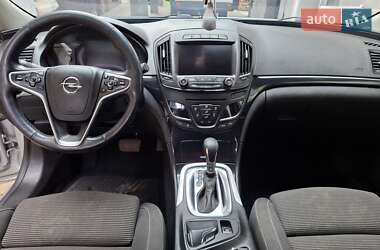 Универсал Opel Insignia 2014 в 