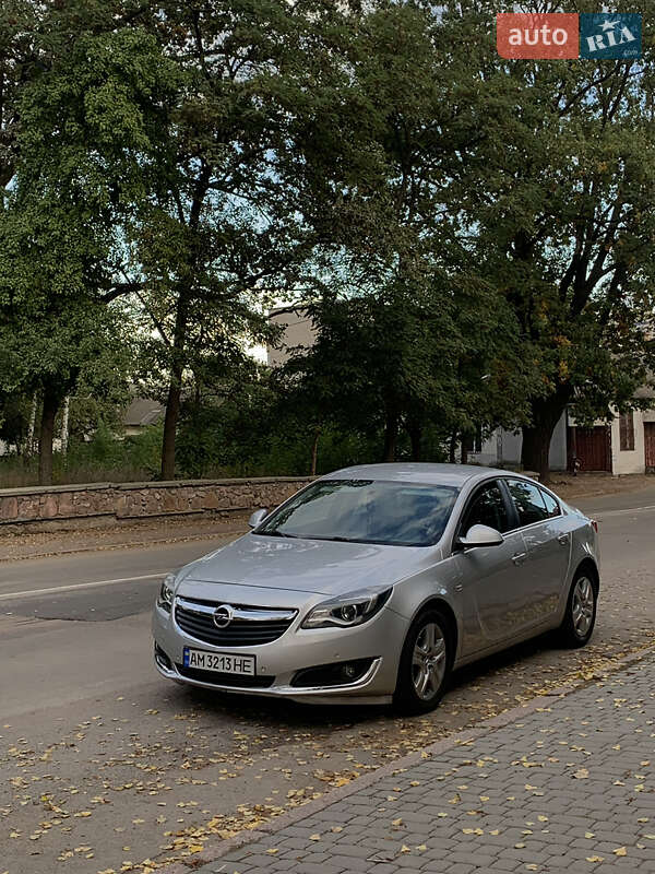 Opel Insignia 2015