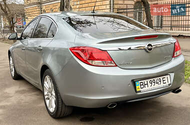 Седан Opel Insignia 2010 в Одесі