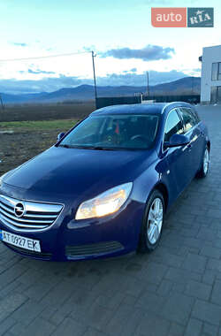 Універсал Opel Insignia 2010 в Перегінське