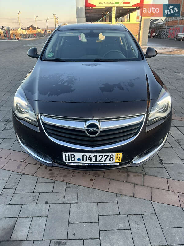 Универсал Opel Insignia 2016 в Хусте