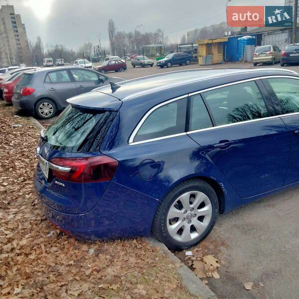 Универсал Opel Insignia 2014 в Киеве