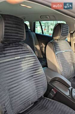 Универсал Opel Insignia 2011 в 