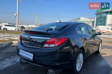 Лифтбек Opel Insignia 2009 в Киеве