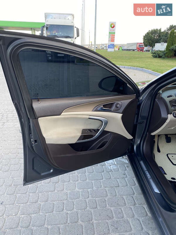Лифтбек Opel Insignia 2010 в Рава-Русской фото 8 Лифтбек Opel Insignia 2010 в Рава-Русской