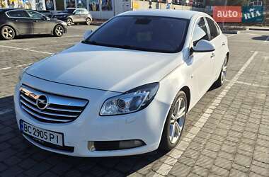 Ліфтбек Opel Insignia 2013 в Львові