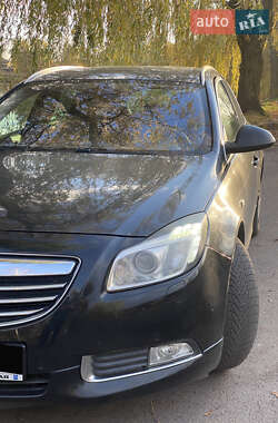 Універсал Opel Insignia 2011 в Рівному