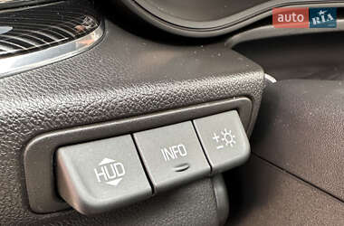 Универсал Opel Insignia 2019 в 