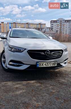 Универсал Opel Insignia 2017 в Хмельницком