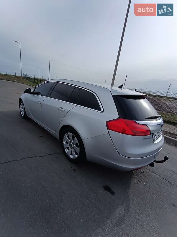 Универсал Opel Insignia 2011 в Николаеве