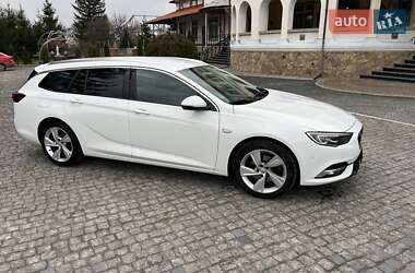 Універсал Opel Insignia 2018 в Золочеві