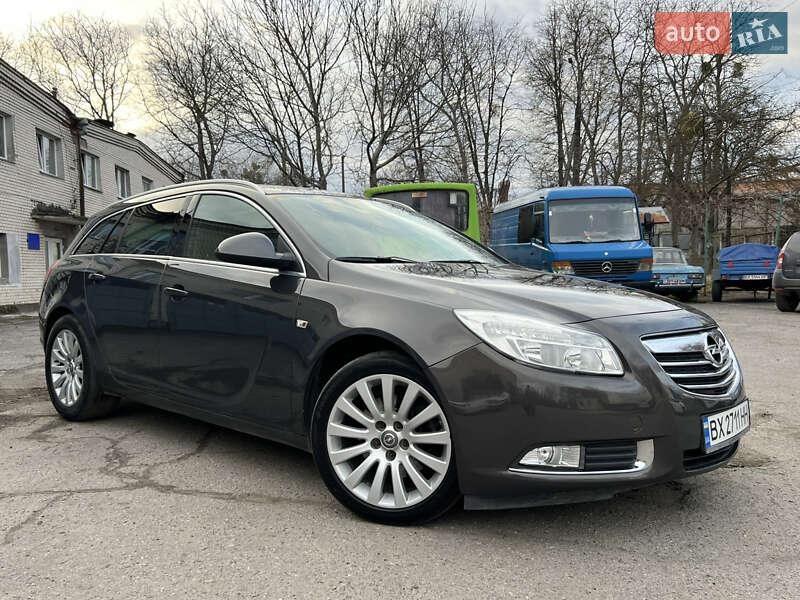 Універсал Opel Insignia 2012 в Хмельницькому