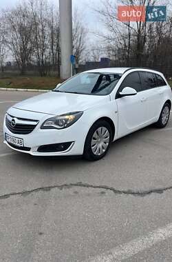 Універсал Opel Insignia 2015 в Запоріжжі