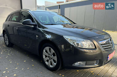 Універсал Opel Insignia 2012 в Луцьку