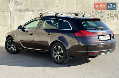 Универсал Opel Insignia 2013 в 