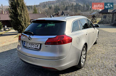 Універсал Opel Insignia 2011 в Чернівцях