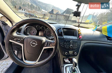 Універсал Opel Insignia 2011 в Чернівцях
