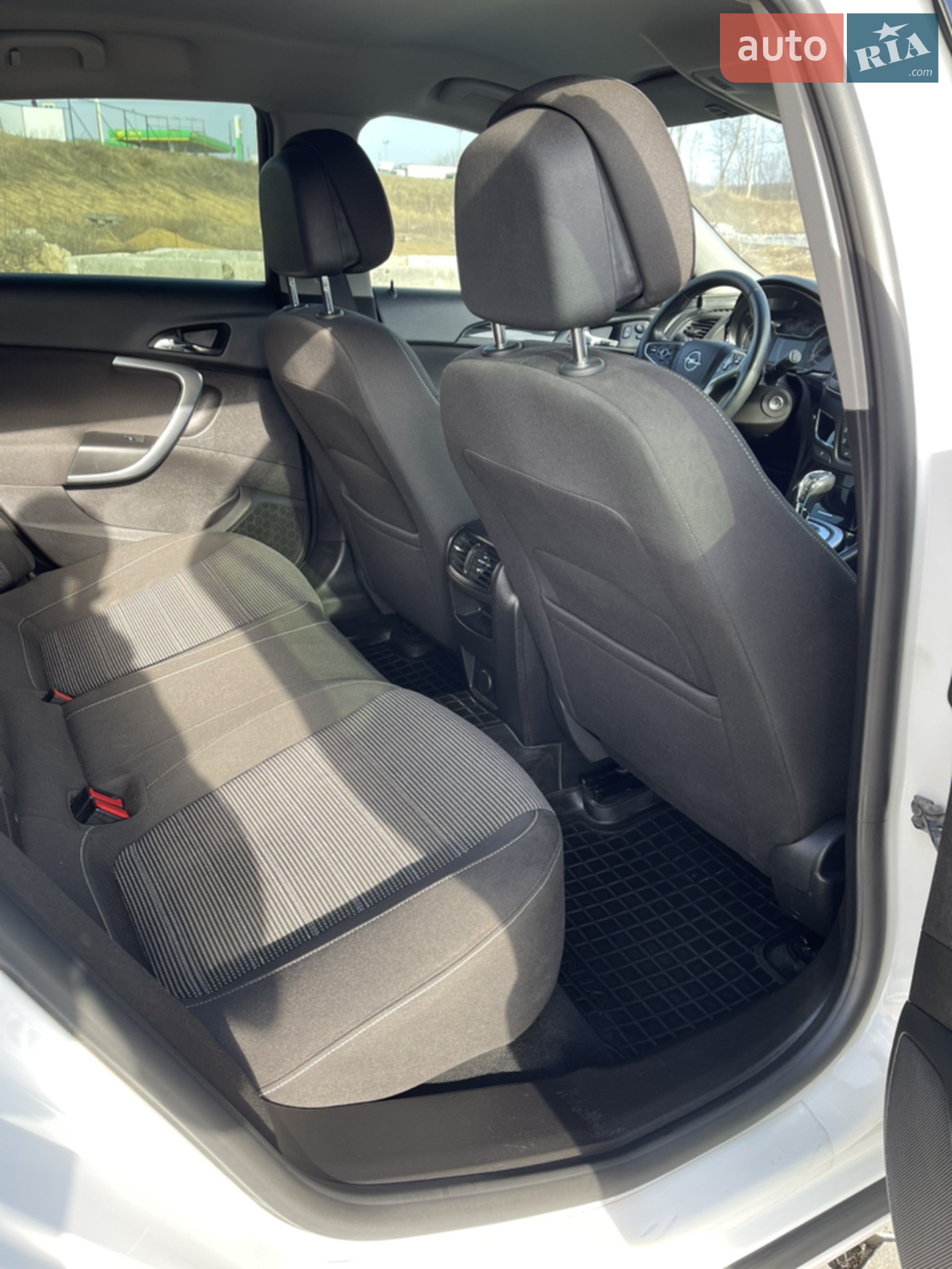 2014 Opel Insignia - мініатюра 23