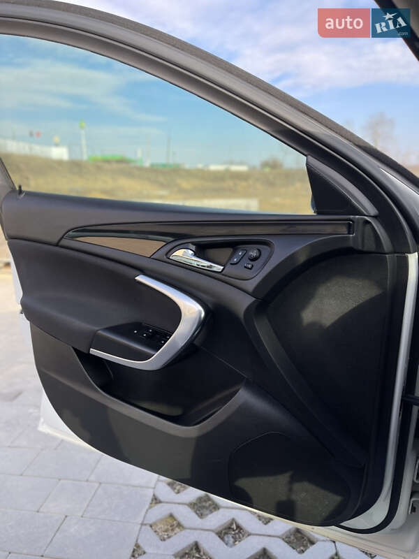 Універсал Opel Insignia 2014 в Хмельницькому фото 31 Універсал Opel Insignia 2014 в Хмельницькому