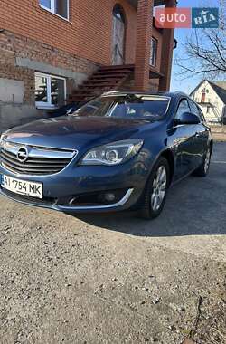 Универсал Opel Insignia 2016 в 