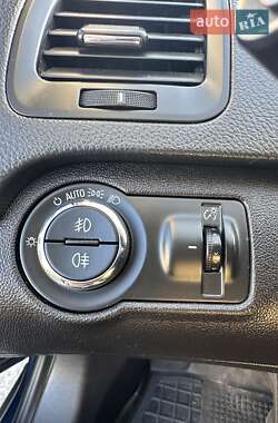 Универсал Opel Insignia 2016 в 