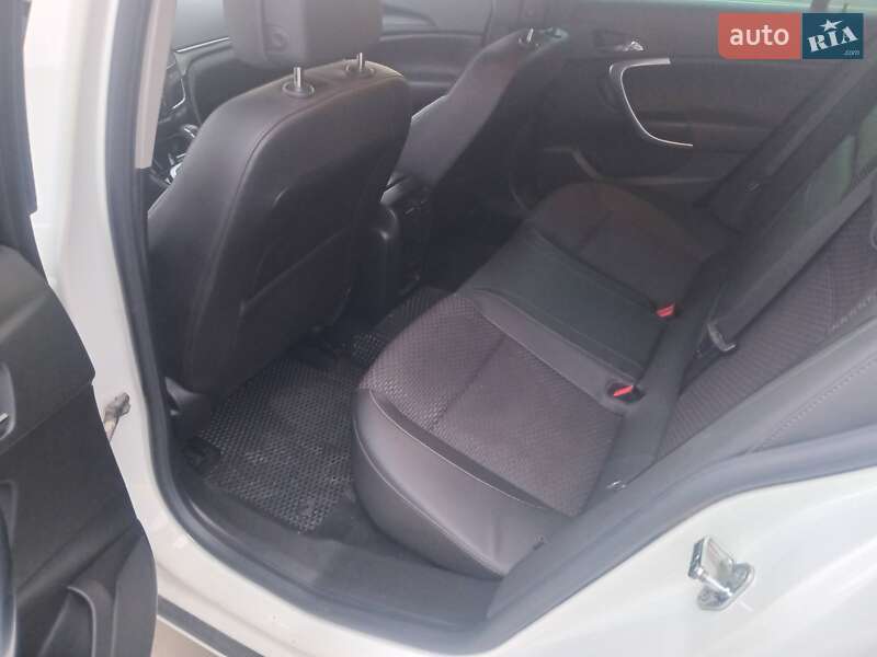 Универсал Opel Insignia 2014 в Виннице