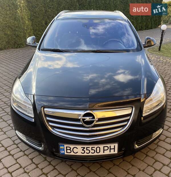 Opel Insignia 2010
