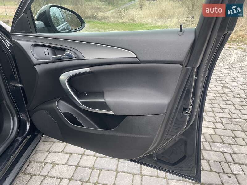 Универсал Opel Insignia 2015 в Калуше