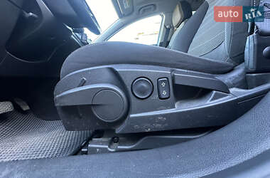 Универсал Opel Insignia 2015 в 
