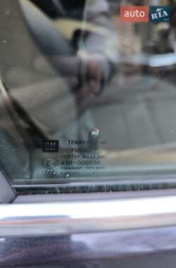 Універсал Opel Insignia 2011 в 