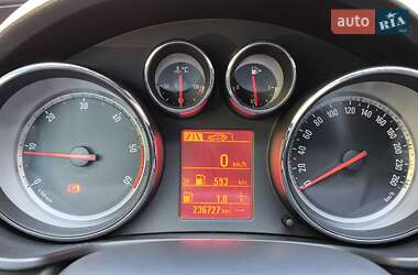 Універсал Opel Insignia 2011 в 