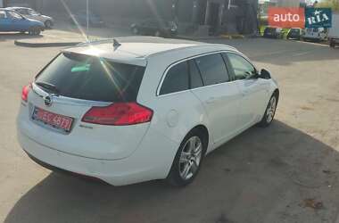 Универсал Opel Insignia 2011 в 
