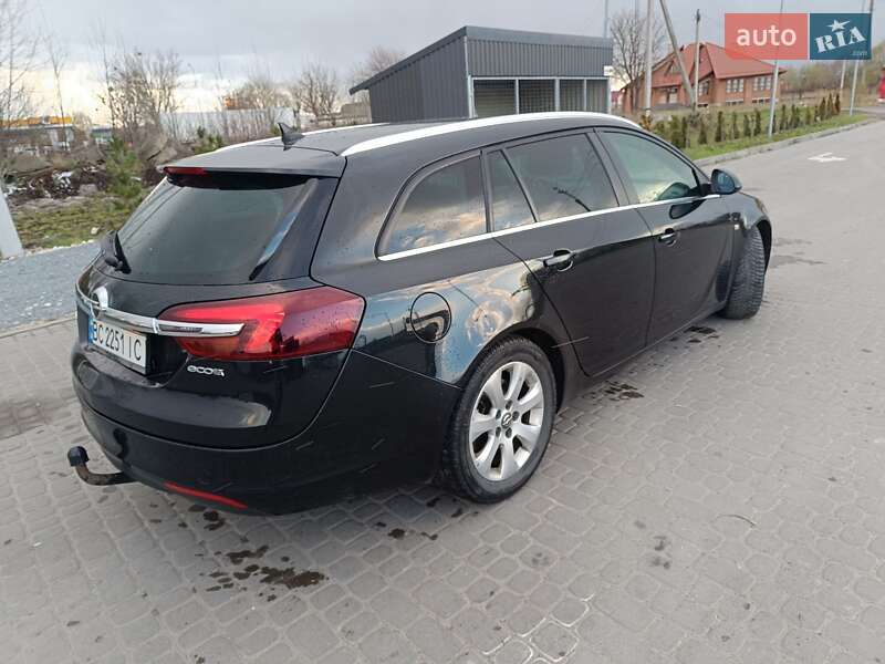 Универсал Opel Insignia 2014 в Львове