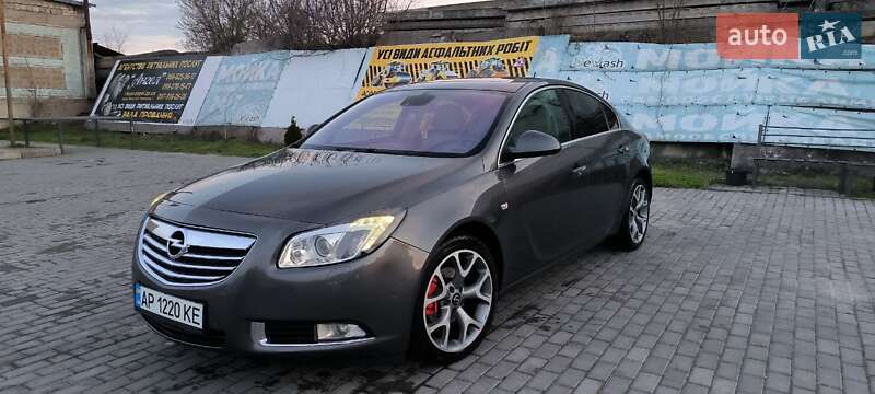 Лифтбек Opel Insignia 2010 в 