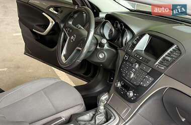 Універсал Opel Insignia 2012 в 